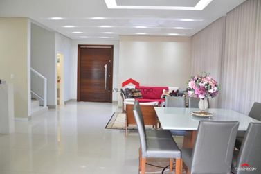 Sobrado &agrave; venda - 275m&sup2; - Condom&iacute;nio Residencial Royal Garden