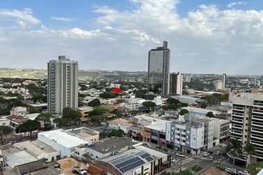 Apartamento &agrave; venda - 180m&sup2; - Zona III