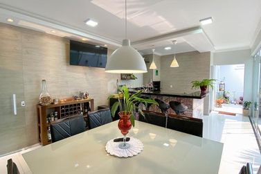 Casa &agrave; venda - 119m&sup2; - Jardim Imigrantes