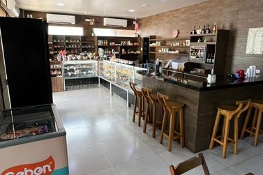 Sobrado &agrave; venda - 600m&sup2; - Centro