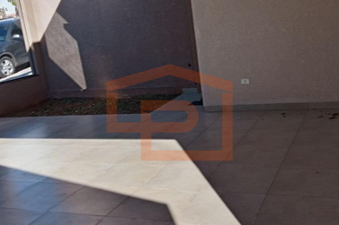 Casa &agrave; venda - 132m&sup2; - Jardim Azal&eacute;ia