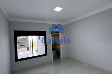 Casa &agrave; venda - 97m&sup2; - JARDIM PORTUGU&Ecirc;S