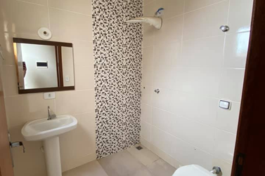 Casa &agrave; venda - 80m&sup2; - Jardim Sakai