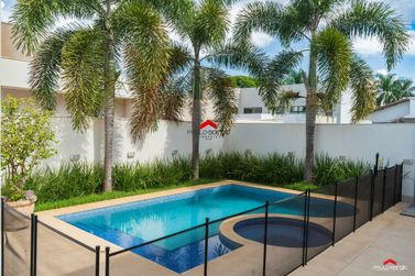 Casa &agrave; venda - 307m&sup2; - Condom&iacute;nio Central Park