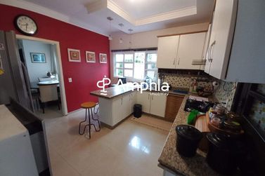 Casa &agrave; venda - 210m&sup2; - Jardim Gisela