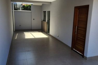 Casa &agrave; venda - 135m&sup2; - JARDIM KASKATA
