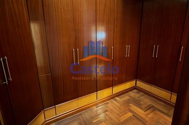 Casa para alugar - 300m&sup2; - ZONA I-A