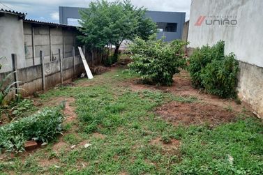 Terreno &agrave; venda - 150m&sup2; - Parque Residencial Belo Monte