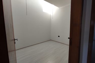 Casa &agrave; venda - 105m&sup2; - Jardim Tropical