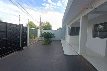 Casa &agrave; venda - 161m&sup2; - Parque Alto da Parana