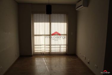 Apartamento &agrave; venda - 67m&sup2; - Zona I