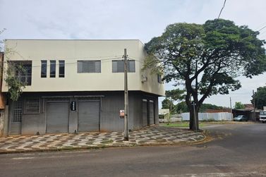 Sal&atilde;o Comercial &agrave; venda - 268m&sup2; - Zona VI