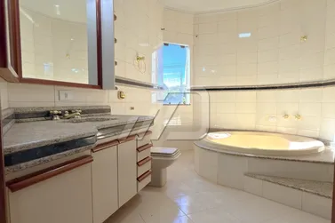 Sobrado &agrave; venda - 376m&sup2; - Zona I