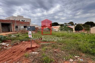Terreno &agrave; venda - 189m&sup2; - Centro