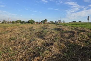 Terreno &agrave; venda - 376m&sup2; - PARQUE FIRENZA