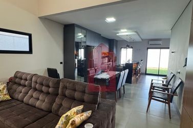 Casa &agrave; venda - 154m&sup2; - Paysage Unique Condom&iacute;nio