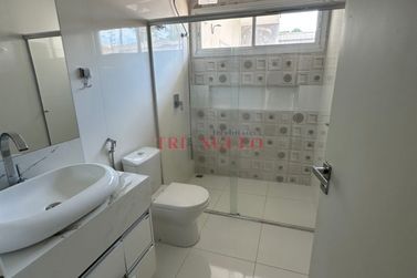 Casa &agrave; venda - 180m&sup2; - JARDIM ALPHAVILE