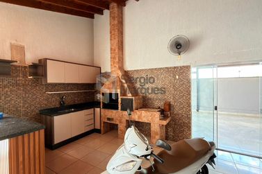Casa &agrave; venda - 324m&sup2; - Jardim Campo Belo