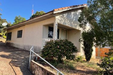 Casa &agrave; venda - 75m&sup2; - ZONA IV