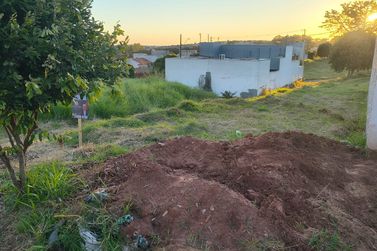 Terreno &agrave; venda - 171m&sup2; - Jardim Colorado