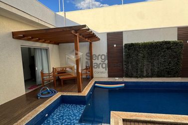 Casa &agrave; venda - 415m&sup2; - Zona V