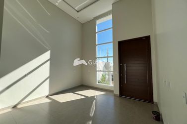 Casa &agrave; venda - 200m&sup2; - VILA BECKER