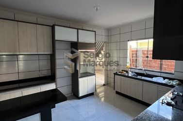 Casa &agrave; venda - 170m&sup2; - Parque Belo Monte