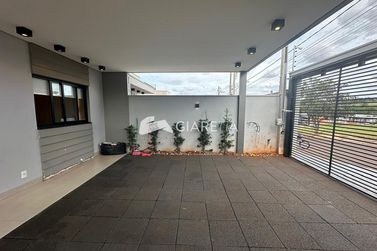 Casa &agrave; venda - 109m&sup2; - JARDIM PANCERA