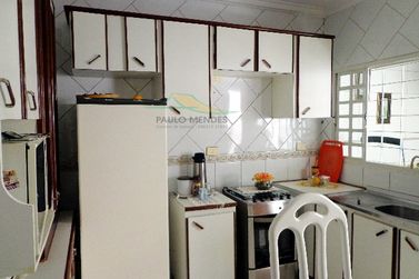 Sobrado &agrave; venda - 356m&sup2; - Zona II
