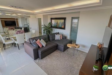 Apartamento &agrave; venda - 133m&sup2; - Zona III