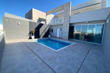 Casa &agrave; venda - 317m&sup2; - Residencial Ecoville