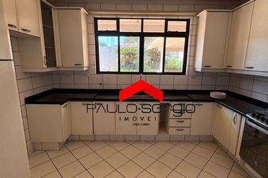 Casa &agrave; venda - 334m&sup2; - Jardim Lisboa