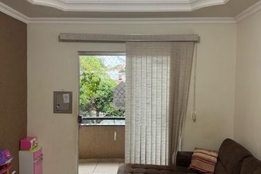Casa &agrave; venda - 250m&sup2; - ZONA I