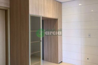 Apartamento &agrave; venda - 180m&sup2; - Zona III