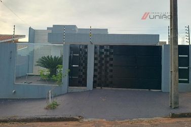 Casa &agrave; venda - 161m&sup2; - Parque Alto da Parana