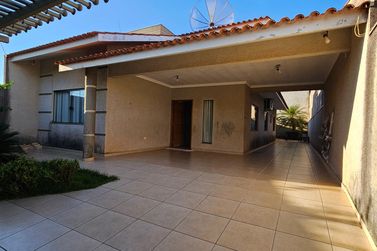 Casa &agrave; venda - 150m&sup2; - Parque Bandeirantes