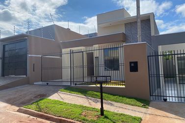 Casa &agrave; venda - 125m&sup2; - Jardim Thereza