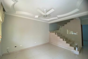 Casa &agrave; venda - 250m&sup2; - Zona II