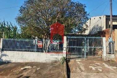 Casa &agrave; venda - 60m&sup2; - Parque Dom Pedro II