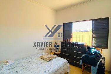 Casa &agrave; venda - 191m&sup2; - Pra&ccedil;a 7 de Setembro, Zona 05