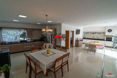 Apartamento &agrave; venda - 278m&sup2; - centro