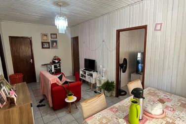 Casa &agrave; venda - 525m&sup2; - Zona V