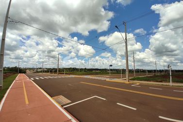 Terreno &agrave; venda - 360m&sup2; - VILA INDUSTRIAL