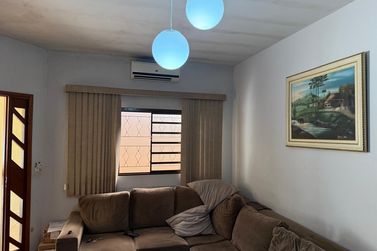 Casa &agrave; venda - 134m&sup2; - JARDIM BELVEDERE