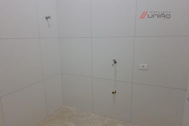 Sal&atilde;o Comercial para alugar - 243m&sup2; - Zona I