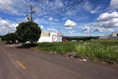 Terreno &agrave; venda - 140m&sup2; - Parque Residencial Metropolitano