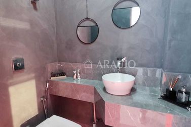 Casa &agrave; venda - 130m&sup2; - Jardim Caravelle