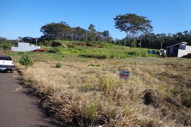 Terreno &agrave; venda - 255m&sup2; - Parque Residencial Viena