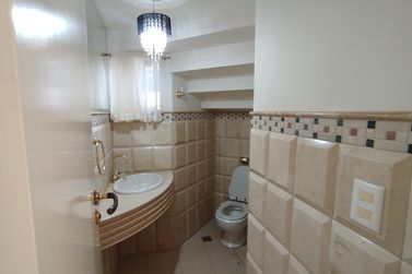 Casa &agrave; venda - 406m&sup2; - Zona II