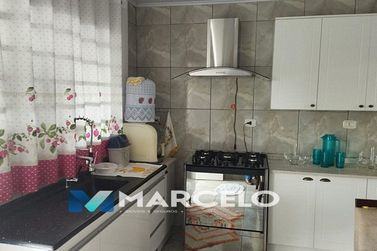Ch&aacute;cara &agrave; venda - 2000m&sup2; - Zona Rural